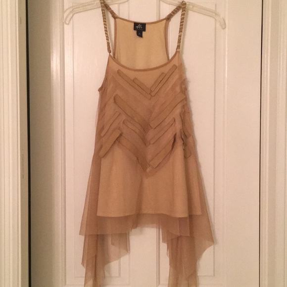 Sleeveless neutral color sheer lined strap top - Picture 5 of 5